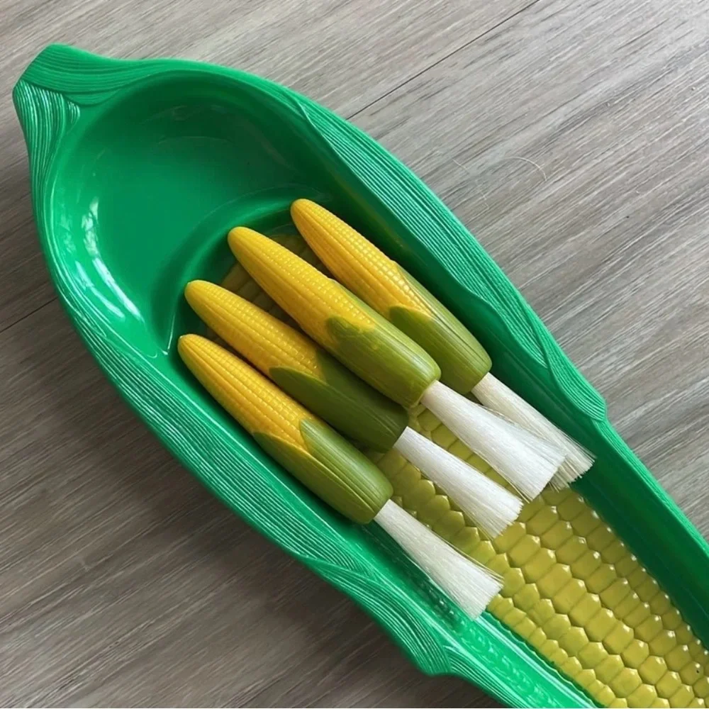 Set of 4 – Reusable Corn on the Cob Holders for BBQ & Cookouts